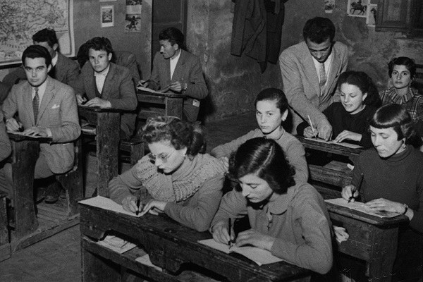 Terre nuove - scuola serale anni 50 Delta del Po.jpeg