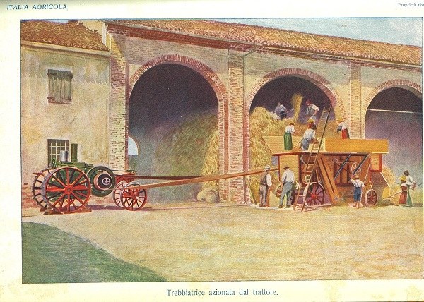 Trebbiatrice azionata dal trattore tratto da L'Italia agricola, 15-08-1918