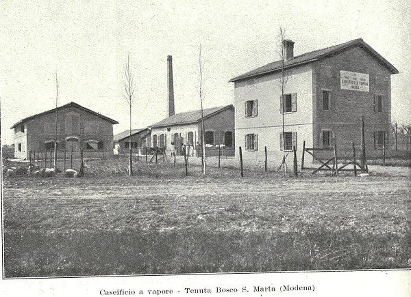 Caseificio a vapore Tenuta Bosco Santa Marta a Modena