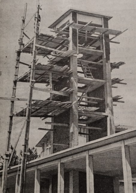 Campanile di Santa Giustina in costruzione_Foto articolo Edilizia rurale nel Delta