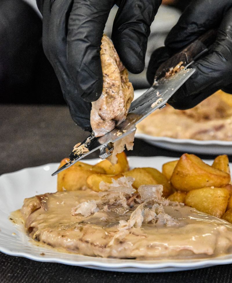 primo piatto con tartufo grattugiato, foto pagina ufficiale Tartofla a Savigno
