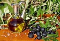 Olio di oliva vergine, in partenza un corso per aspiranti assaggiatrici e assaggiatori