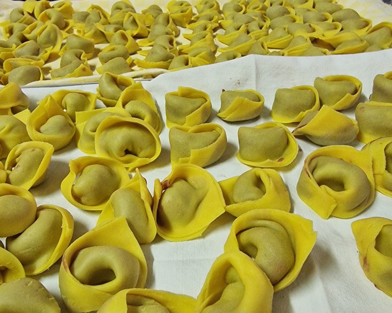 Cappellacci di marroni crudi, ph. pagina Pro Loco Alidosiana