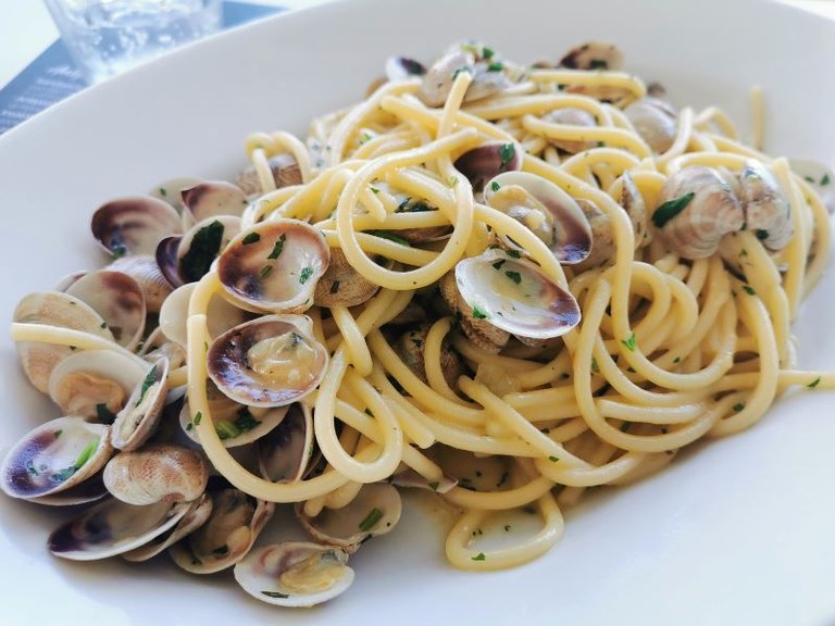 Spaghetti alle vongole dell'Adriatico, ph. F. Dell'Aquila