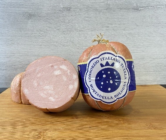 Mortadella Bologna Igp tagliata.JPG