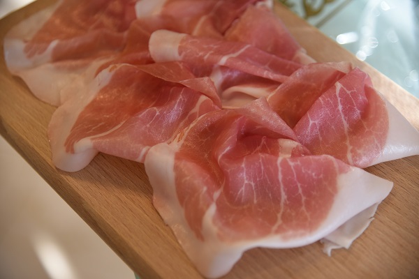 Prosciutto Modena Dop F.lli Guerzoni Maranello foto Dell'Aquila