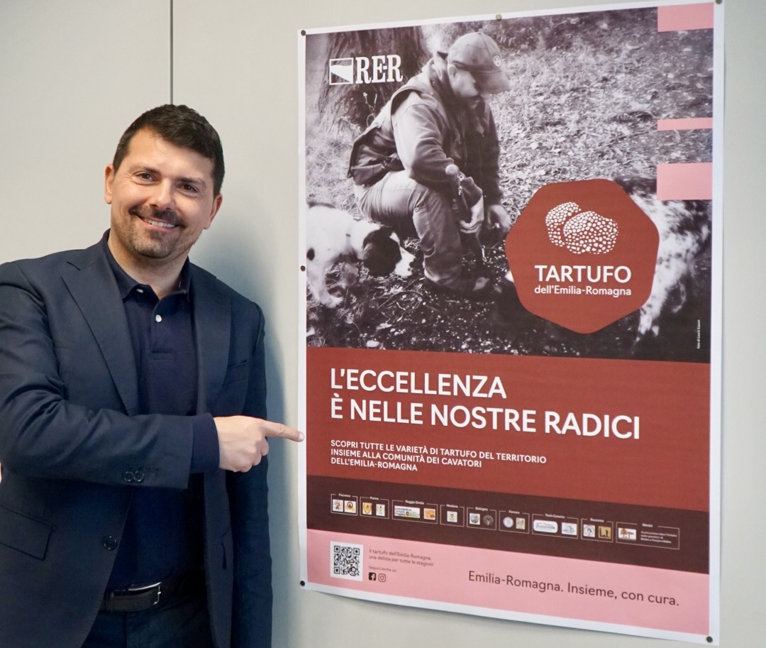 L'assessore Alessio Mammi presenta la campagna